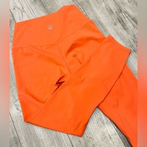 Born Primitive Medium Your go to leggings high waisted Orange